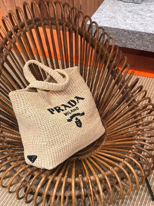 tina tote